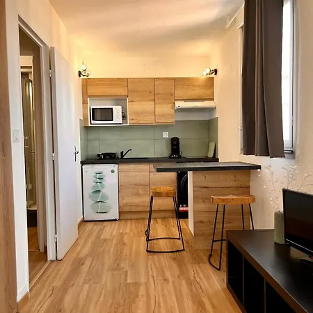 Cote Equipe Vue Sur Le Canigou * 카네트